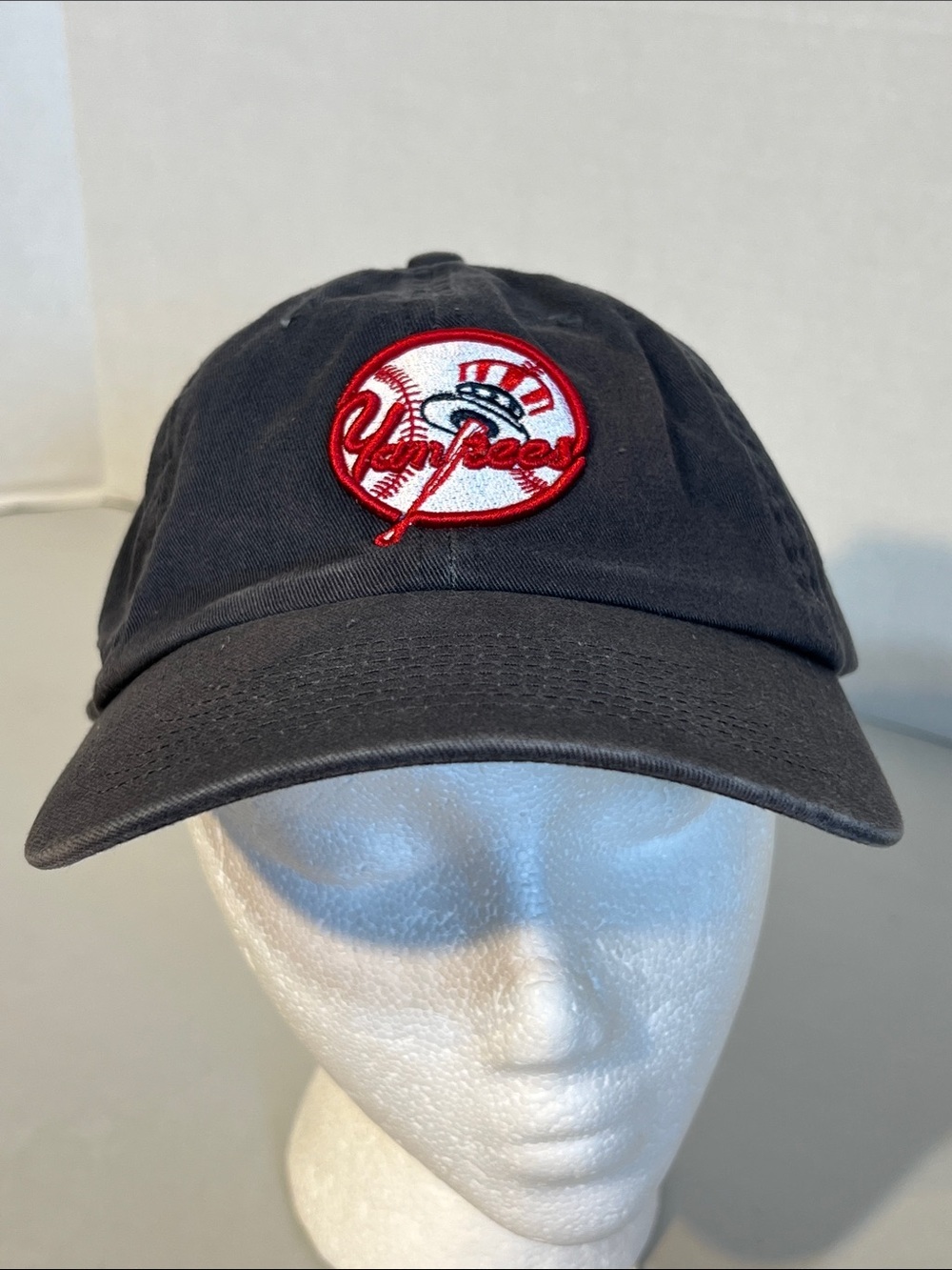 MLB New York Vintage Yankees Baseball Cap with Red Logo & W.B. Mason Co Logo